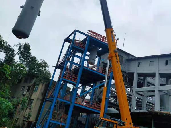 楚星公司，钢构厂房制作安装，设备管道制作安装